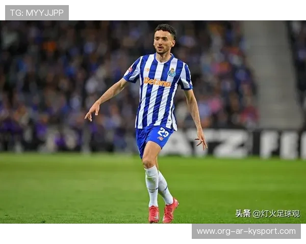 南特后防连续失球，主帅或将调整战术，南特前锋